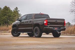 Toyota Tundra Running Boards - Rough Country - TR2, Aluminum, 5-inch, Black Powder Coat - Black - '07-'21